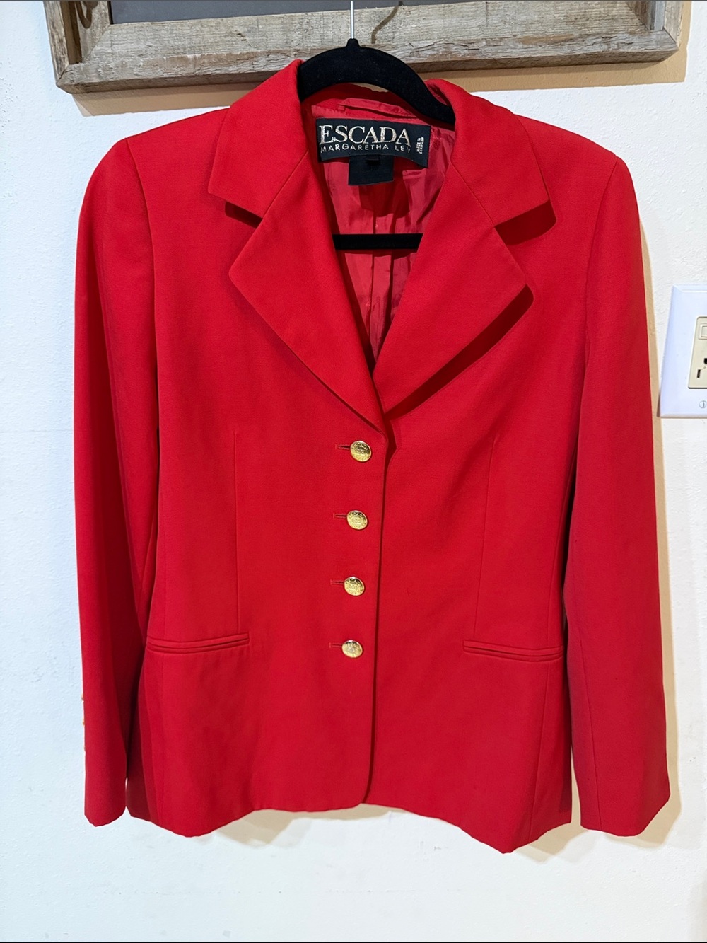 Escada Margaretha LeyBright Red Structured Blazer with Gold Buttons**Minor Flaws